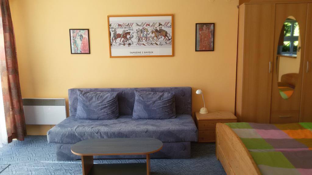 Apartment Amelie Roznov pod Radhostem Exterior photo