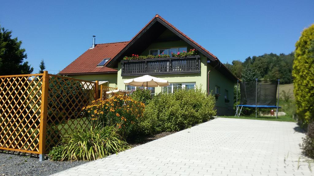 Apartment Amelie Roznov pod Radhostem Exterior photo